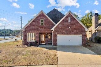 1001 Springfield Dr in Chelsea, AL - Building Photo - Building Photo