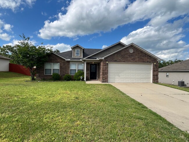 property at 3210 Miracle Heights Ct