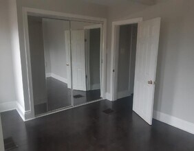 18 Glendale Av N in Hamilton, ON - Building Photo - Building Photo