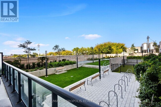 110-1350 Ellesmere Rd in Toronto, ON - Building Photo - Building Photo