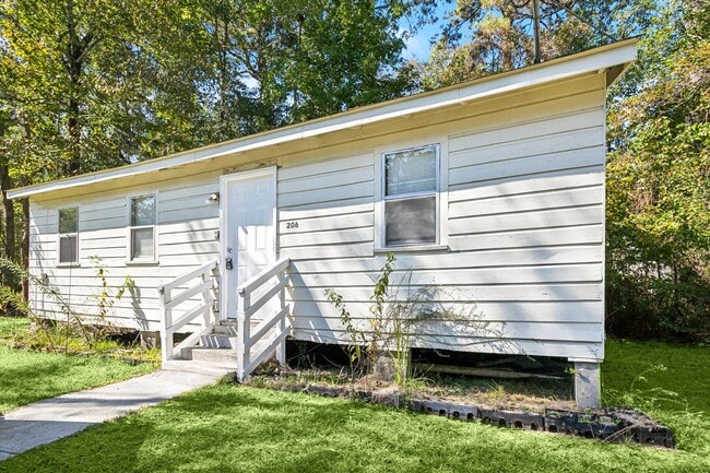 206 Sunset Dr in Slidell, LA - Building Photo - Building Photo