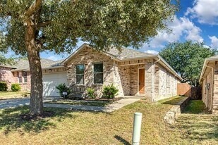 12984 Vassar Dr in Frisco, TX - Building Photo