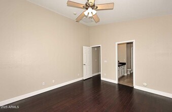 16945 W Manchester Dr in Surprise, AZ - Building Photo - Building Photo