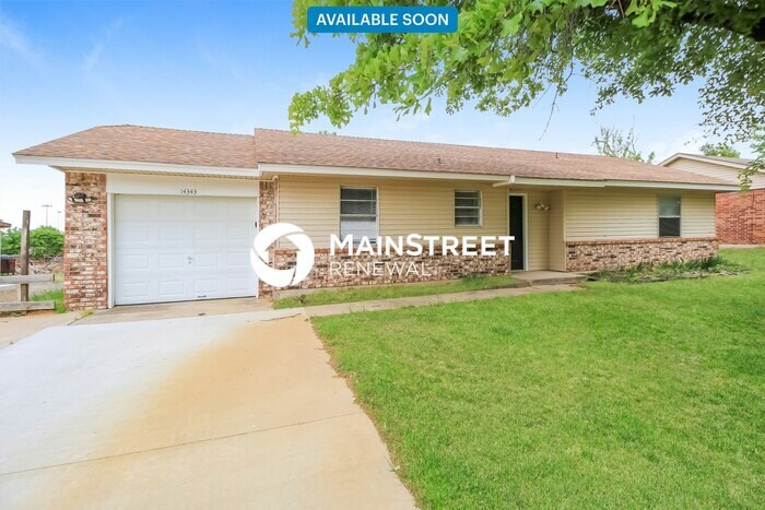 14343 NE 5th St in Choctaw, OK - Building Photo