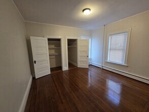 110 Church St, Unit 1 in Bristol, RI - Building Photo - Building Photo