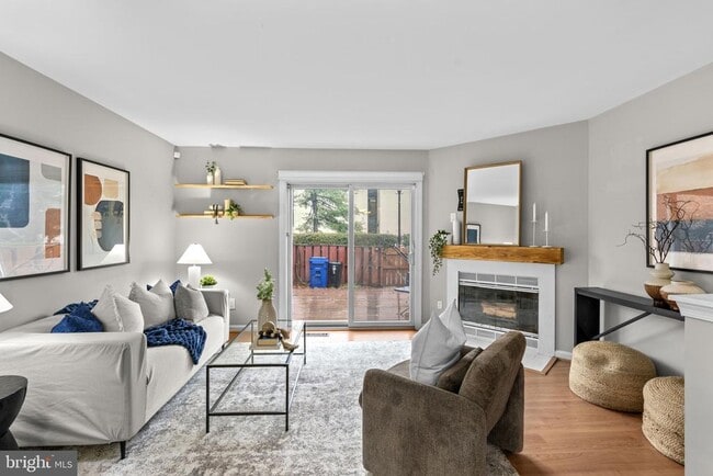 property at 1305 S Potomac St