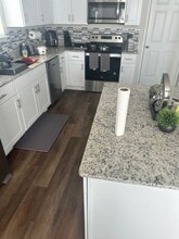 4922 Bay Breeze in San Antonio, TX - Foto de edificio - Building Photo