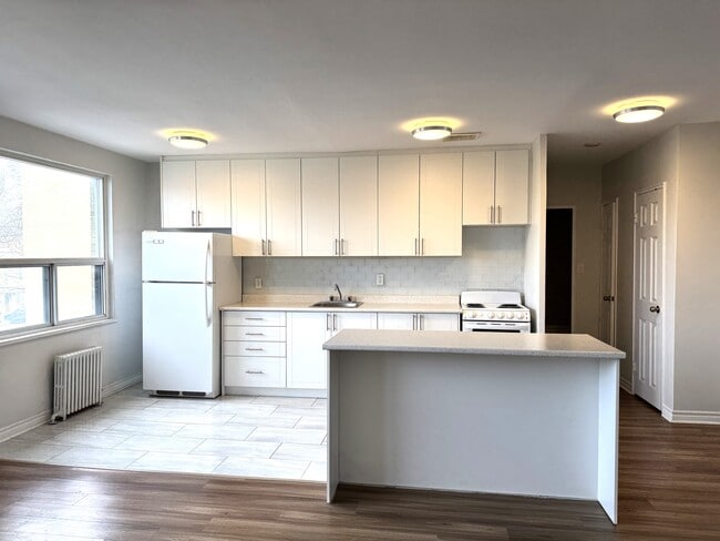 property at 470 Mortimer Av