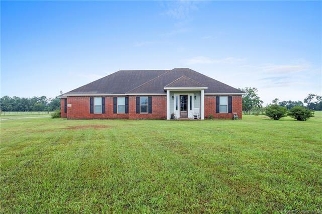 16095 Windmill Ln in Iowa, LA - Building Photo