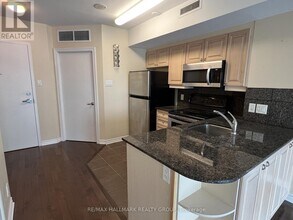 445 Ave. Laurier in Ottawa, ON - Building Photo - Building Photo