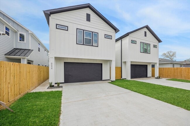 6644 Lozier St in Houston, TX - Building Photo - Building Photo