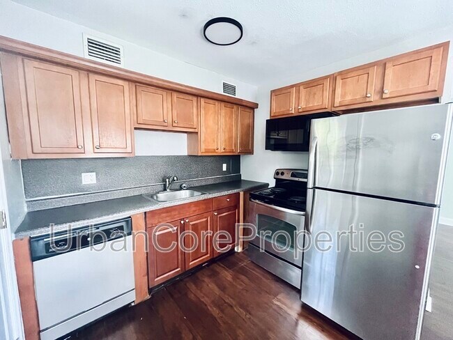 1527 5th St N in St. Petersburg, FL - Building Photo - Building Photo