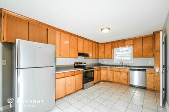 4117 Oakridge Dr in North Charleston, SC - Building Photo - Building Photo
