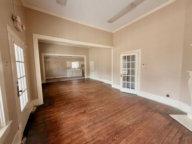 227 S Zetterower Ave in Statesboro, GA - Building Photo - Building Photo