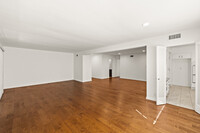 Cartwright Manor: Spacious & Newly Remodeled in North Hollywood, CA - Building Photo - Interior Photo