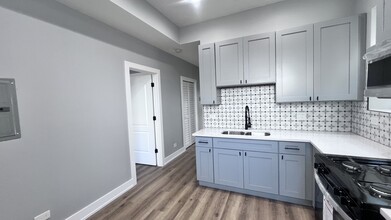 7339 S Princeton Ave in Chicago, IL - Building Photo - Building Photo