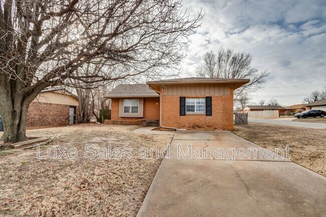 236 NW 85th St in Oklahoma City, OK - Building Photo - Building Photo