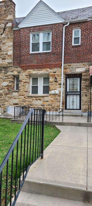 5138 Woolverton Ave Photo