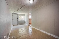 1214 N 44th St photo'