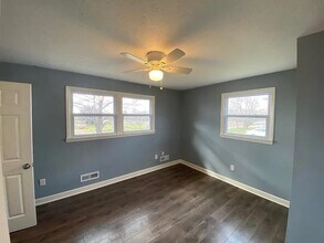 9990 Alvaton Rd in Alvaton, KY - Building Photo - Building Photo