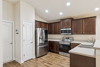 458 Macon Dr in Titusville, FL - Building Photo - Building Photo