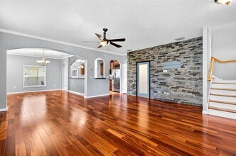 12618 Weston Dr in Tampa, FL - Building Photo - Building Photo