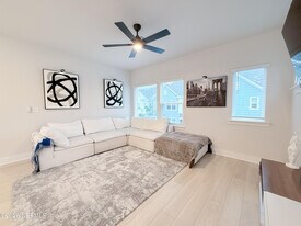11102 Quantum Ct in Jacksonville, FL - Building Photo