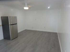 15229 Cerise Ave in Gardena, CA - Building Photo - Building Photo