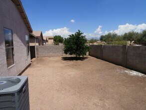 6211 S Avenue De La Chandelle in Tucson, AZ - Building Photo - Building Photo