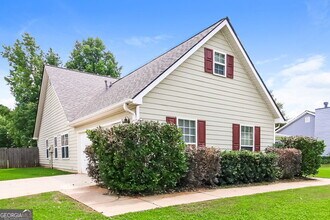 9000 Sun Coral Cove in Mcdonough, GA - Building Photo - Building Photo