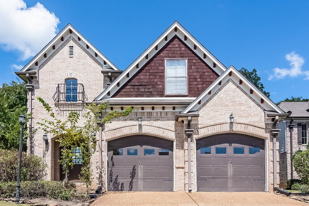 15 Garden Springs Dr in Oakland, TN - Building Photo