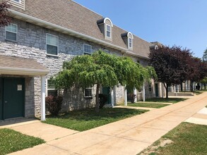 Granite Ridge Apartments in North East, PA - Building Photo - Building Photo