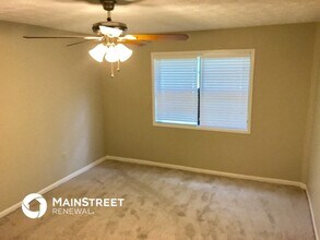 9415 Haley Ct in Jonesboro, GA - Building Photo - Building Photo