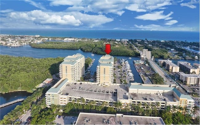 625 Casa Loma Blvd-Unit -401 in Boynton Beach, FL - Building Photo - Building Photo