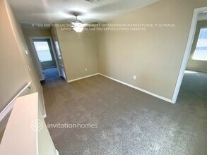 5010 White Chicory Dr in Ruskin, FL - Foto de edificio - Building Photo