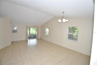 174 Shannon Dr in Lakeland, FL - Building Photo - Building Photo