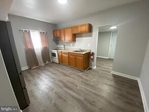 110 N 4th St. in Millville, NJ - Building Photo - Building Photo