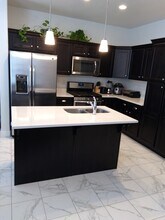 14576 S Quiet Shade Drive in Herriman, UT - Foto de edificio - Building Photo