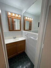 3451 NE 13th Ave in Pompano Beach, FL - Foto de edificio - Building Photo