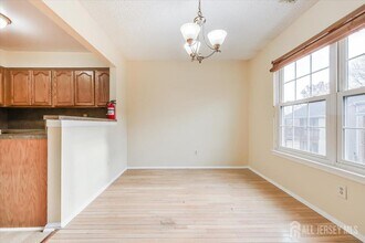 54 Tanglewood Ct in Monmouth Junction, NJ - Building Photo - Building Photo