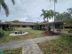 530 N 20th Ave in Hollywood, FL - Building Photo - Building Photo