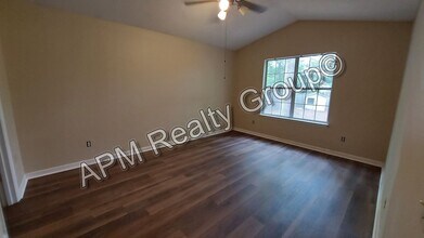 1106 Riverwalk Way in Irmo, SC - Building Photo - Building Photo