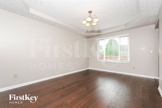 5717 Pleasant Hill Dr in Hilliard, OH - Building Photo - Building Photo