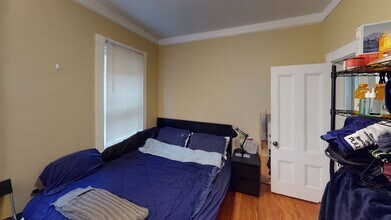 5 Durham St, Unit #1 in Somerville, MA - Foto de edificio - Building Photo