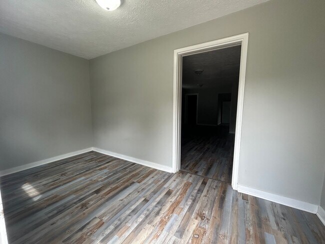 642 N Elm St in Muncie, IN - Building Photo - Building Photo