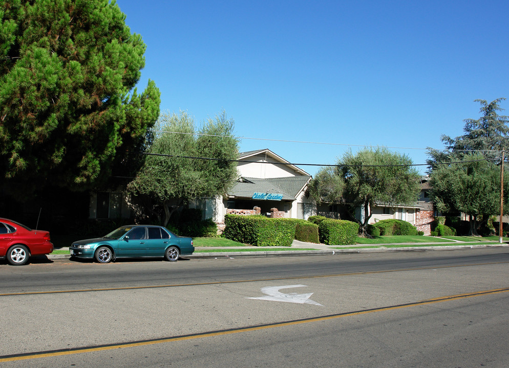 Chalet Gardens in Fresno, CA - Building Photo