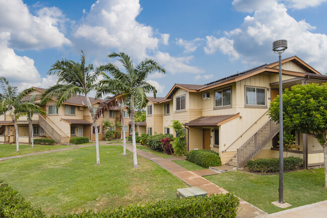 Villas at Aeloa in Kapolei, HI - Building Photo - Building Photo