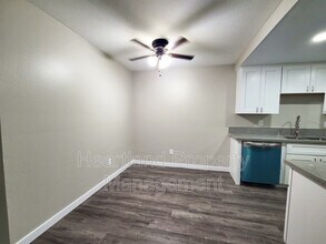 10272 Black Mountain Rd in San Diego, CA - Building Photo - Building Photo
