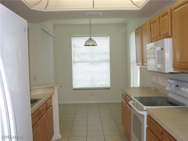property at 9648 Hemingway Ln
