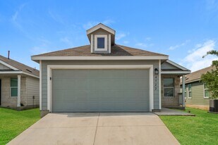 4522 Emma Way in San Antonio, TX - Building Photo